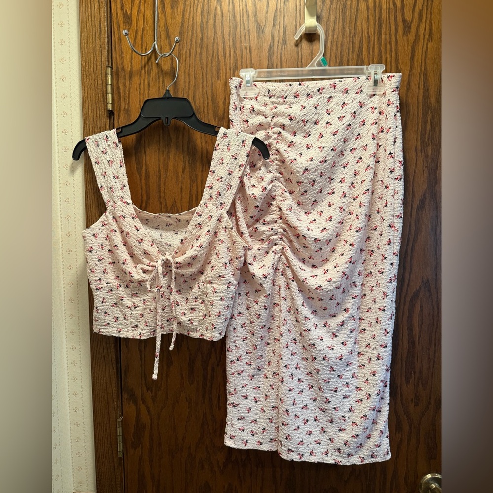 Floral Crop Top and Skirt Set